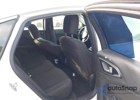 2015 Chrysler 200 Limited from USA, damaged, VIN 1C3CCCAB0FN658908